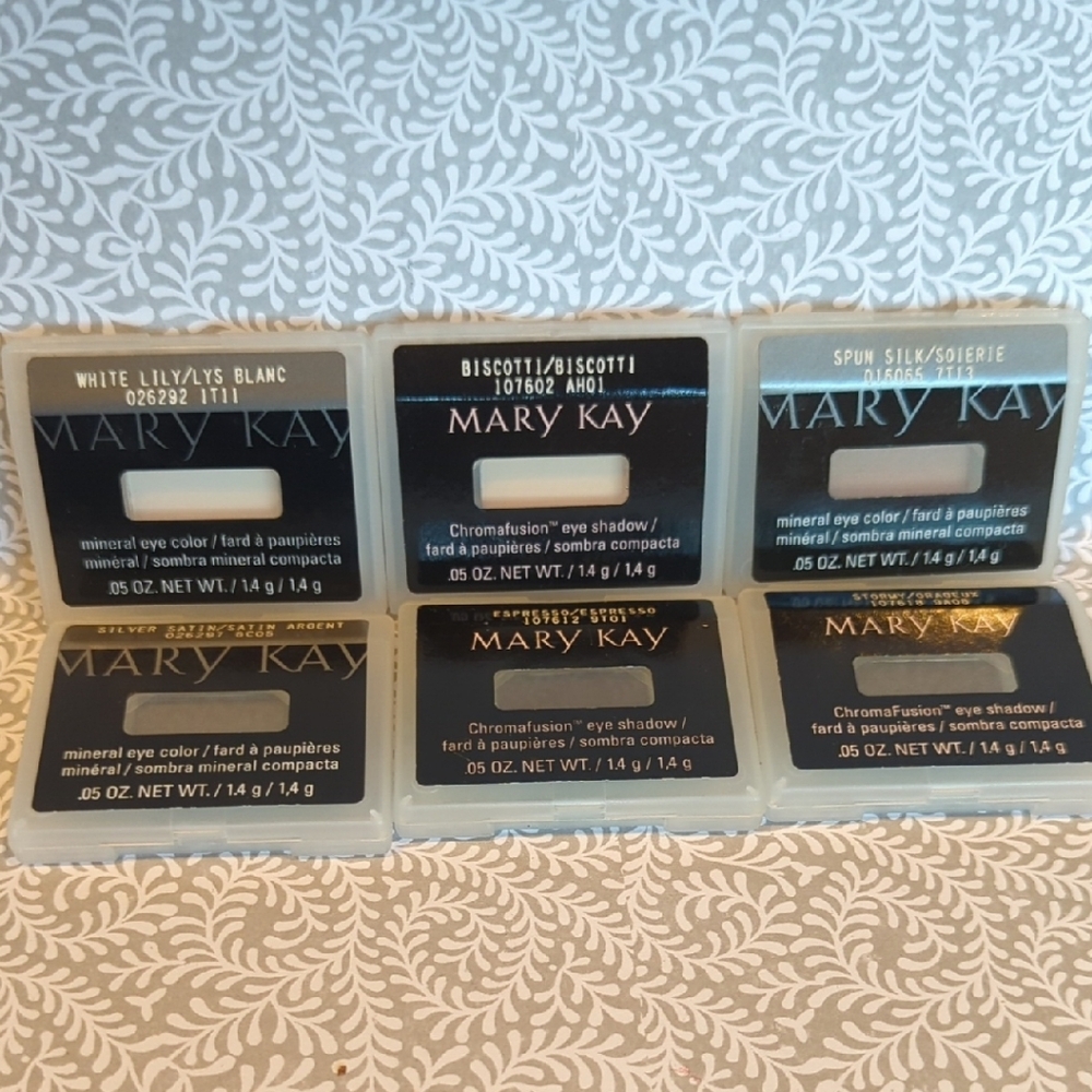 Mary Kay Chromafusion Eye Shadow Trio